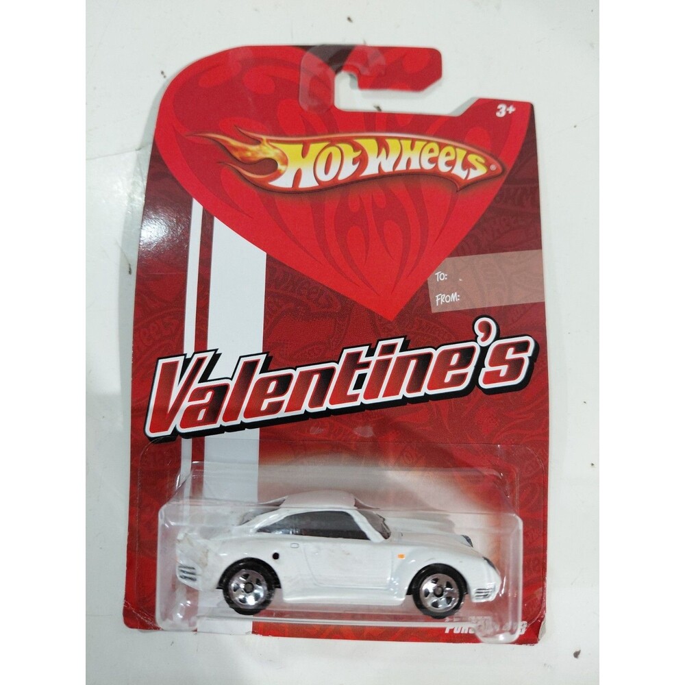 NIP Hot Wheels Valentine's 1:64 Die Cast Porsche 959 Supercar